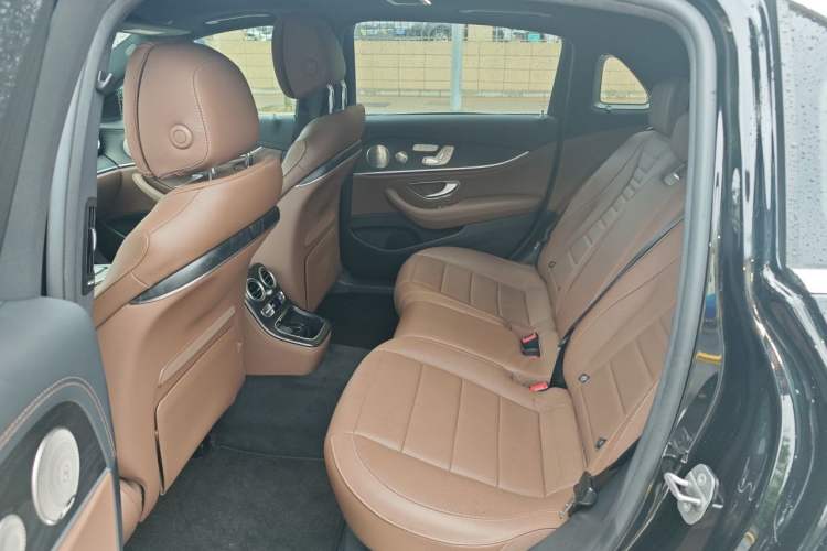 Used Mercedes-Benz E-Class 2022 Second Facelift E 300 L Sport Prestige Edition Left Rear Seat