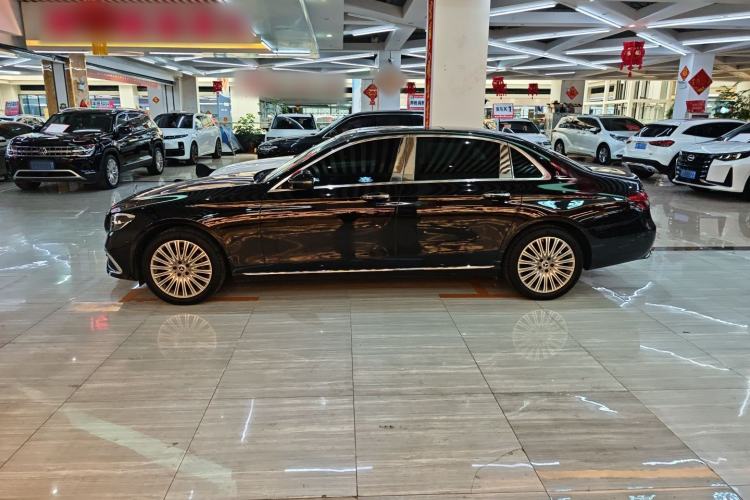 Used Mercedes-Benz E-Class 2022 Updated E 300 L Luxury Edition Left Side