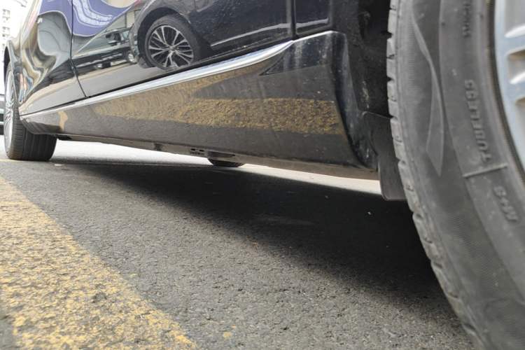 Used Mercedes-Benz E-Class 2022 Revised Version E 300 L Fashion Edition Left Side Sill