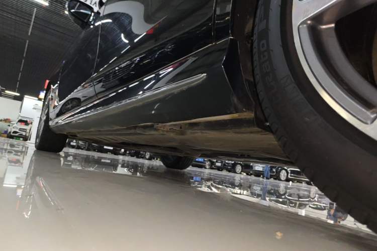 Used Mercedes-Benz E-Class 2022 Second Facelift E 260 L Sport Edition Left Side Sill