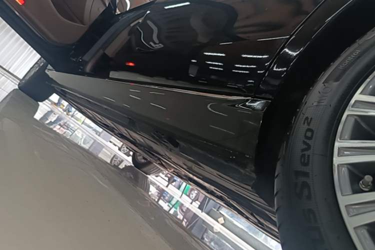 Used Mercedes-Benz E-Class 2022 Revised Version E 300 L Fashion Edition Left Side Sill