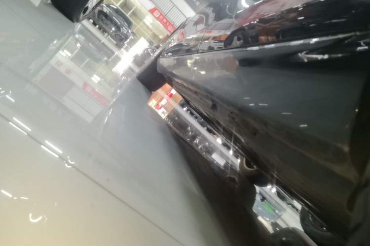 Used Mercedes-Benz E-Class 2022 Second Facelift E 300 L Fashion Edition Left Side Sill