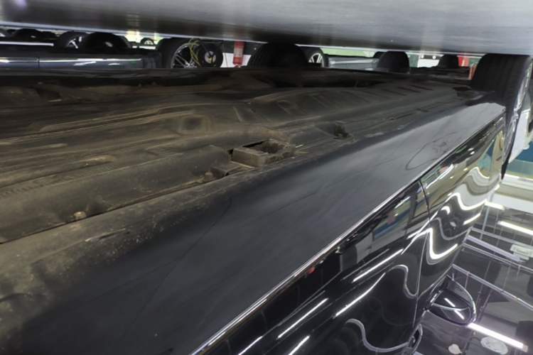 Used Mercedes-Benz E-Class 2022 E 260 L Left Side Sill