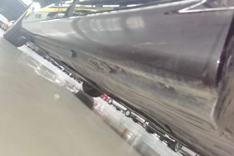 Used Mercedes-Benz E-Class 2022 Revised Version E 300 L Luxury Edition Left Side Sill