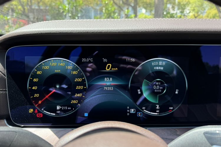 Used Mercedes-Benz E-Class 2022 Revised Version E 300 L Luxury Edition Odometer Close Up