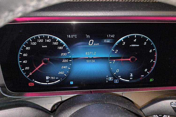 Used Mercedes-Benz E-Class 2022 E 300 L Sport Luxury Edition Odometer Close Up