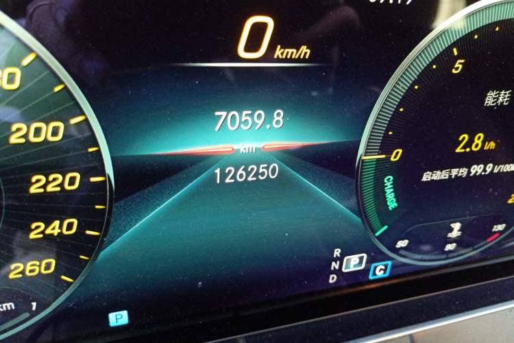 Used Mercedes-Benz E-Class 2022 Revised E 300 L Sporty and Stylish Edition Odometer Close Up