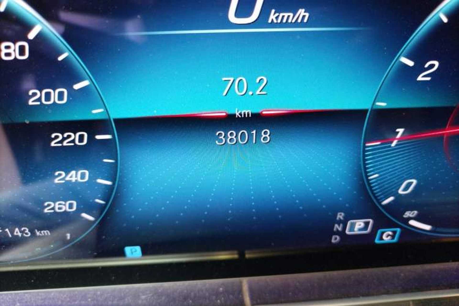 Used Mercedes-Benz E-Class 2022 Second Facelift E 260 L Sport Edition Odometer Close Up