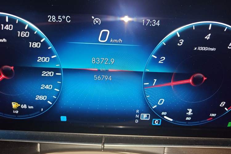 Used Mercedes-Benz E-Class 2022 Restyled E 260 L Sport Edition Odometer Close Up