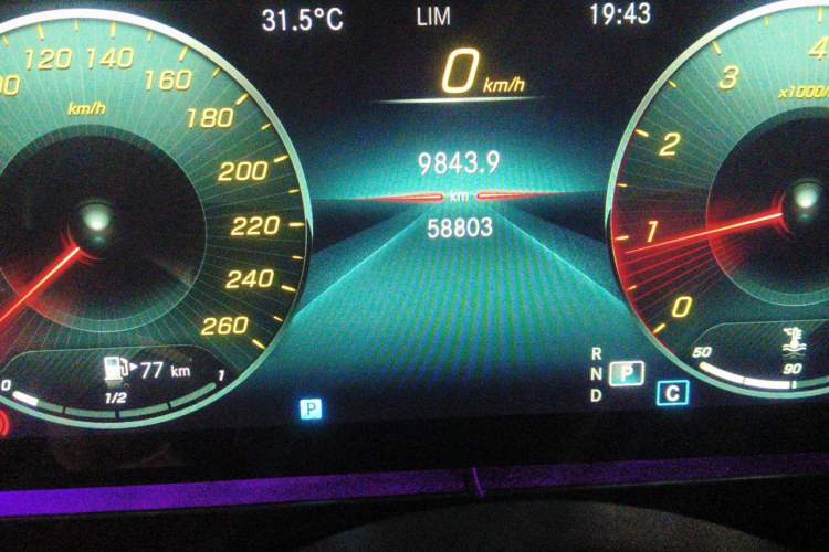 Used Mercedes-Benz E-Class 2022 Updated E 300 L Luxury Edition Odometer Close Up