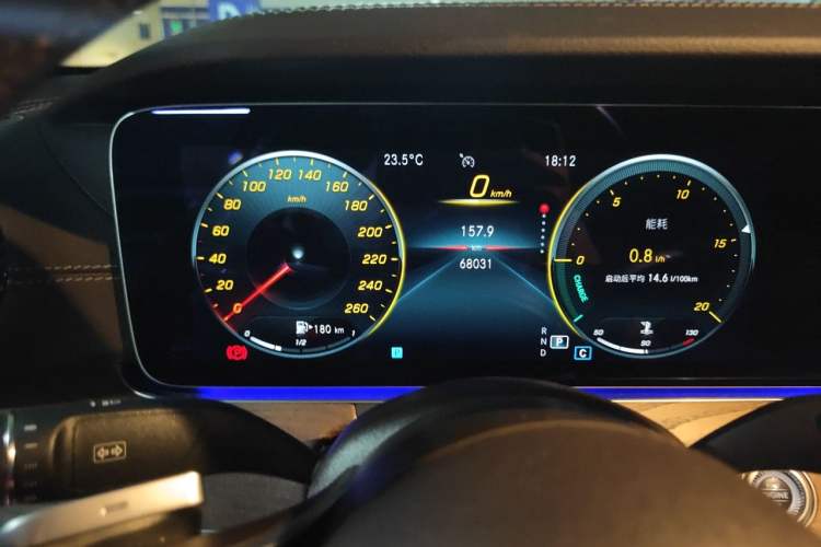 Used Mercedes-Benz E-Class 2022 Second Facelift E 260 L Odometer Close Up