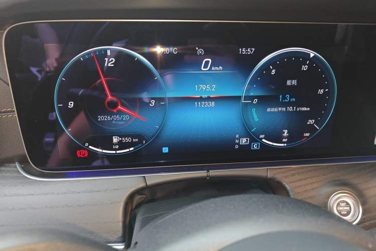 Used Mercedes-Benz E-Class 2022 Second Facelift E 300 L Sport Luxury Edition Odometer Close Up
