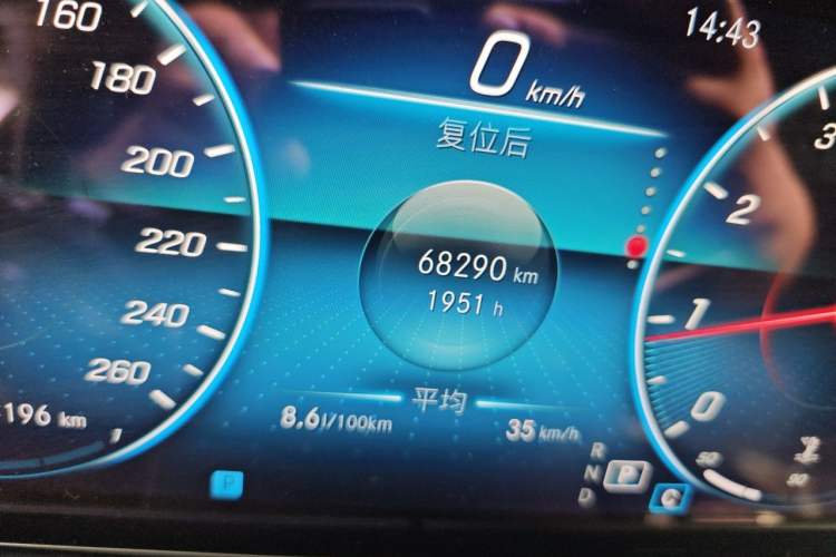 Used Mercedes-Benz E-Class 2022 Revised E 300 L Sporty and Stylish Edition Odometer Close Up