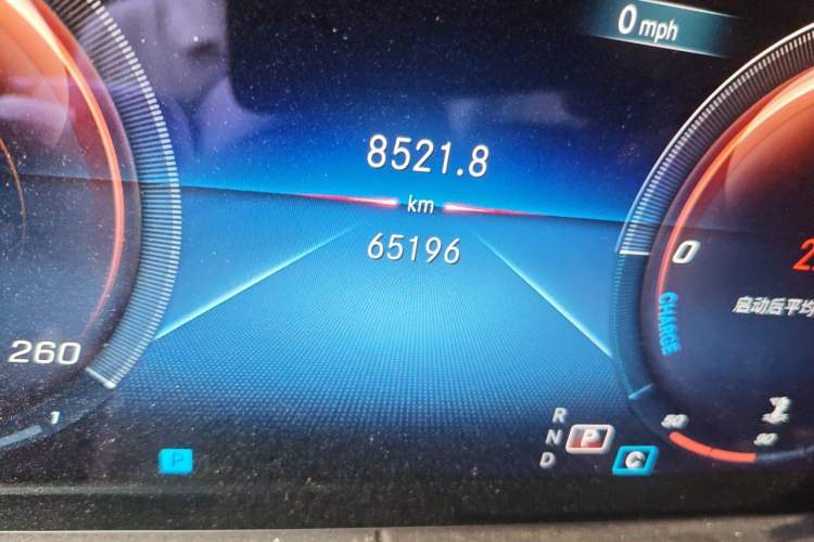 Used Mercedes-Benz E-Class 2022 Updated E 300 L Luxury Edition Odometer Close Up