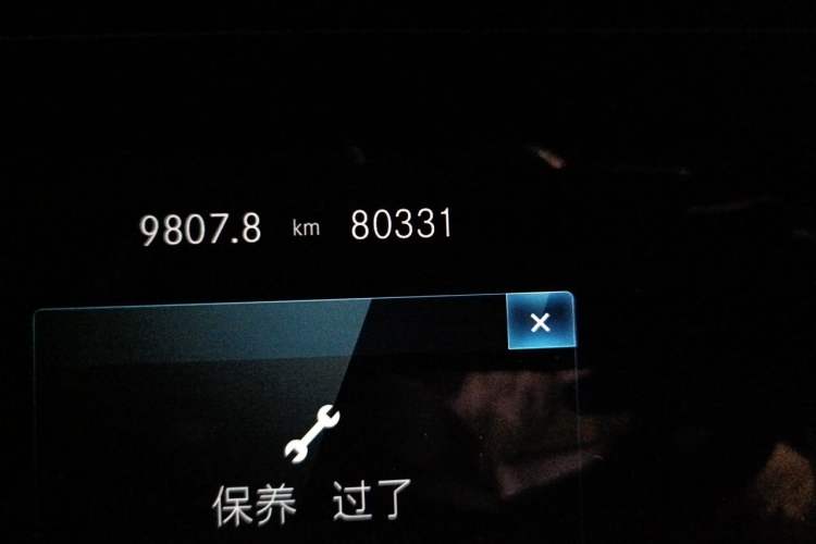 Used Mercedes-Benz E-Class 2022 Revised E 300 L Sport Prestige Edition Odometer Close Up