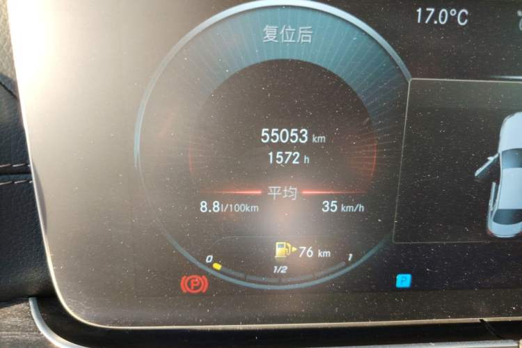 Used Mercedes-Benz E-Class 2022 Second Facelift E 260 L Sport Edition Odometer Close Up