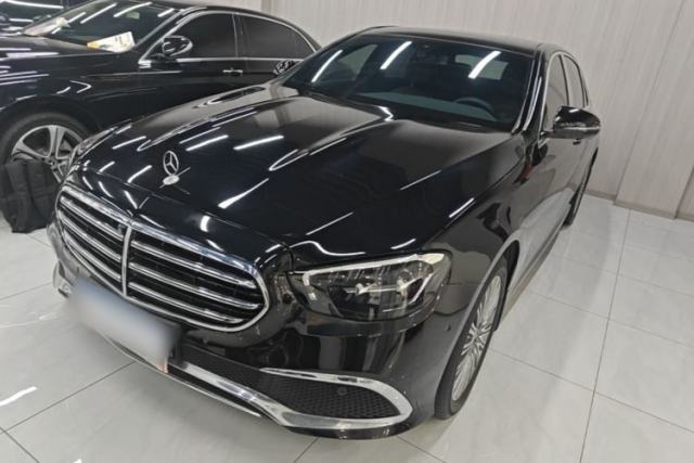 Używany Mercedes-Benz E-Class 2022 Revised Version E 300 L Sport Luxury Edition