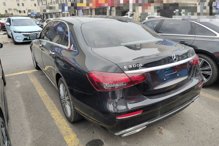 Used Mercedes-Benz E-Class 2022 Revised Version E 300 L Fashion Edition Rear Left 45 Deg