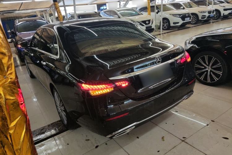 Used Mercedes-Benz E-Class 2022 Revised Version E 300 L Luxury Edition Rear Left 45 Deg