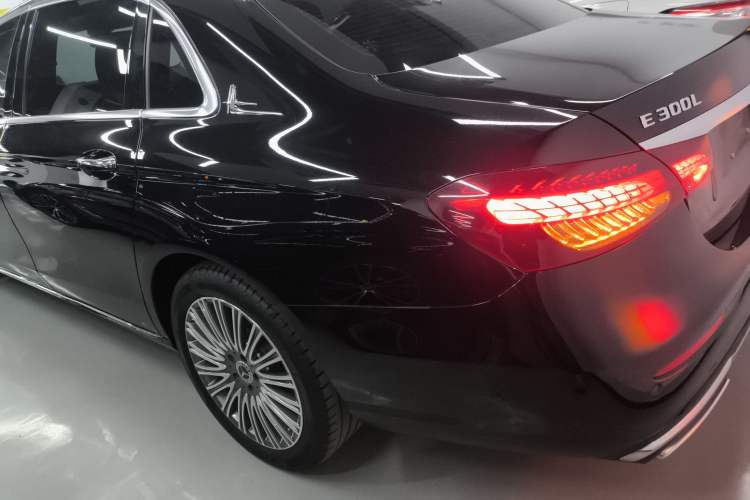 Used Mercedes-Benz E-Class 2022 Updated E 300 L Stylish Edition Rear Left 45 Deg