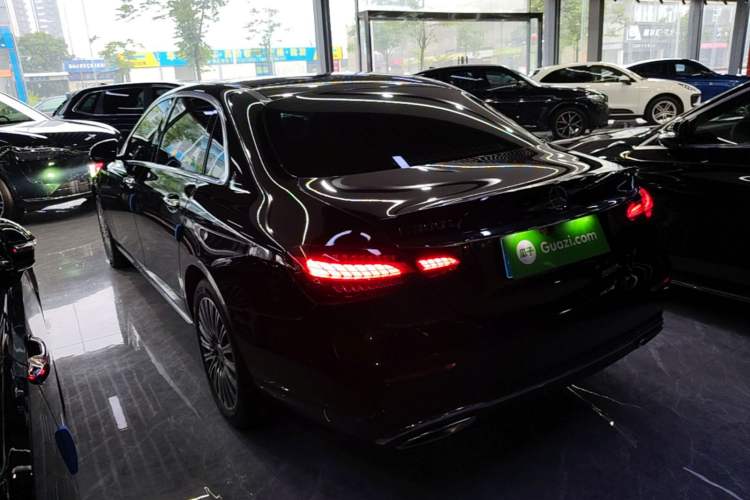 Used Mercedes-Benz E-Class 2022 Revised Version E 300 L Luxury Edition Rear Left 45 Deg