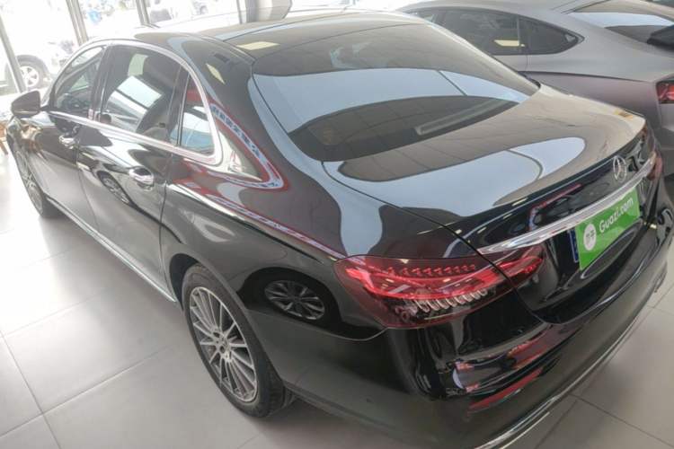 Used Mercedes-Benz E-Class 2022 Updated E 260 L Rear Left 45 Deg