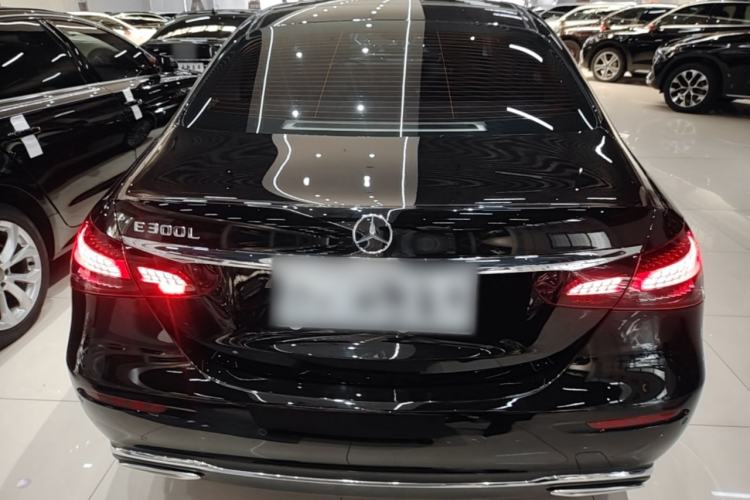 Used Mercedes-Benz E-Class 2022 Revised Version E 300 L Fashion Edition Rear