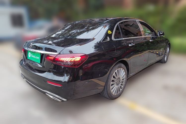 Used Mercedes-Benz E-Class 2022 Revised Version E 300 L Luxury Edition Rear Right 45 Deg