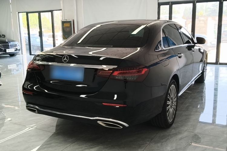 Used Mercedes-Benz E-Class 2022 Revised Version E 300 L Luxury Edition Rear Right 45 Deg