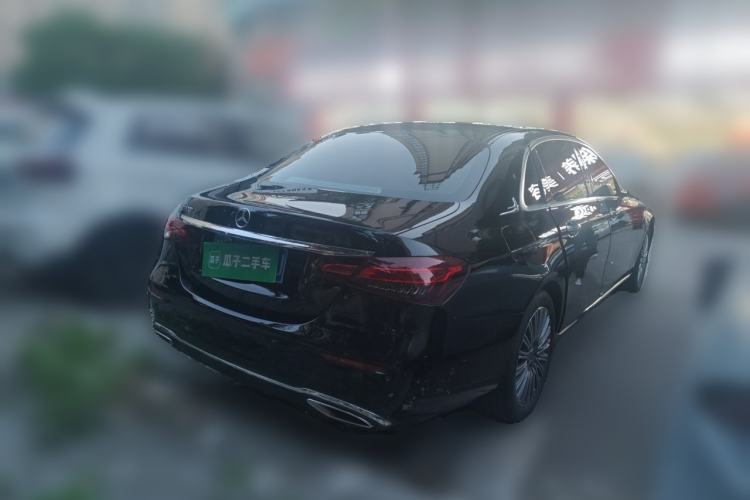 Used Mercedes-Benz E-Class 2022 Revised Version E 300 L Luxury Edition Rear Right 45 Deg
