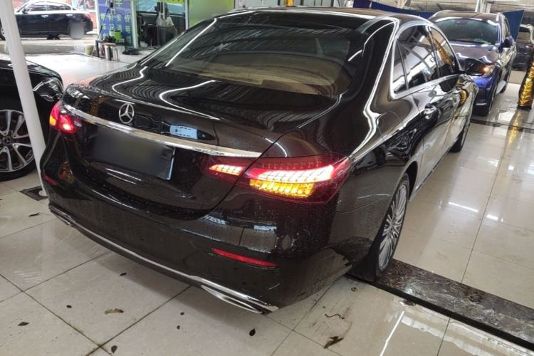 Used Mercedes-Benz E-Class 2022 Revised Version E 300 L Luxury Edition Rear Right 45 Deg