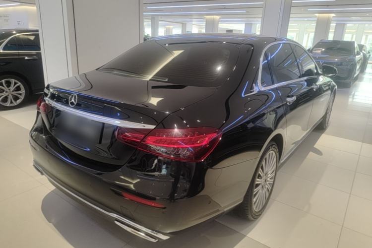 Used Mercedes-Benz E-Class 2022 Revised Version E 300 L Fashion Edition Rear Right 45 Deg