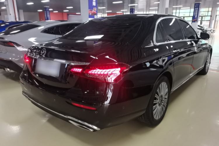 Used Mercedes-Benz E-Class 2022 Updated E 300 L Luxury Edition Rear Right 45 Deg