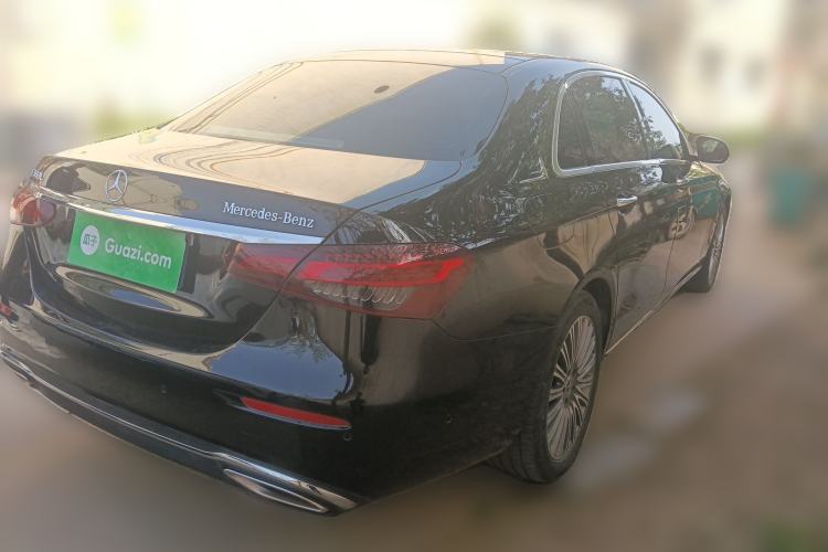 Used Mercedes-Benz E-Class 2022 Revised Version E 300 L Luxury Edition Rear Right 45 Deg