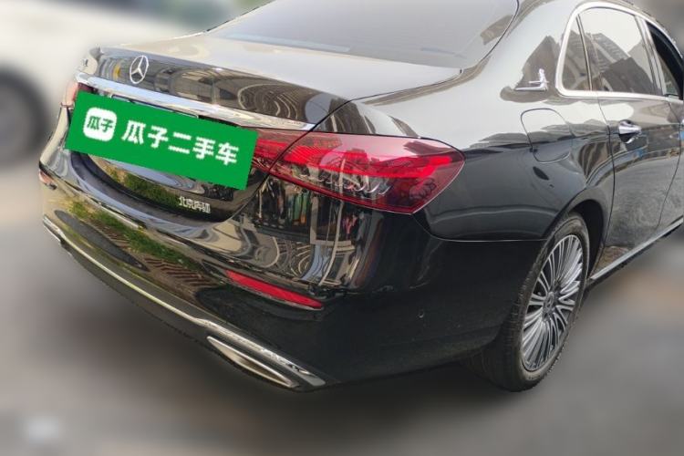 Used Mercedes-Benz E-Class 2022 Revised Version E 300 L Luxury Edition Rear Right 45 Deg
