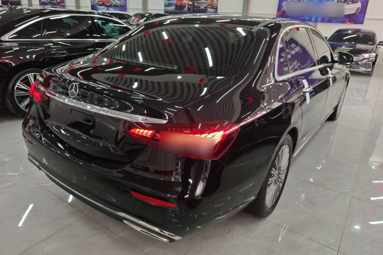 Used Mercedes-Benz E-Class 2022 Revised Version E 300 L Fashion Edition Rear Right 45 Deg