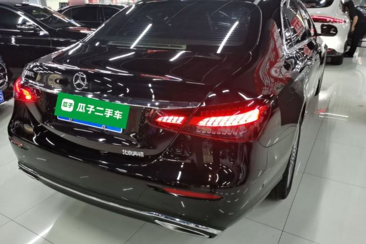 Used Mercedes-Benz E-Class 2022 Updated E 300 L Luxury Edition Rear Right 45 Deg