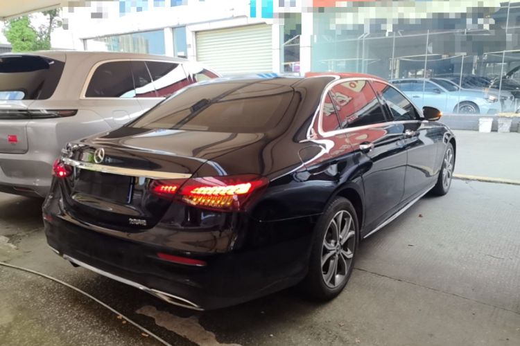Used Mercedes-Benz E-Class 2022 Revised Version E 300 L Sporty and Stylish Edition Rear Right 45 Deg
