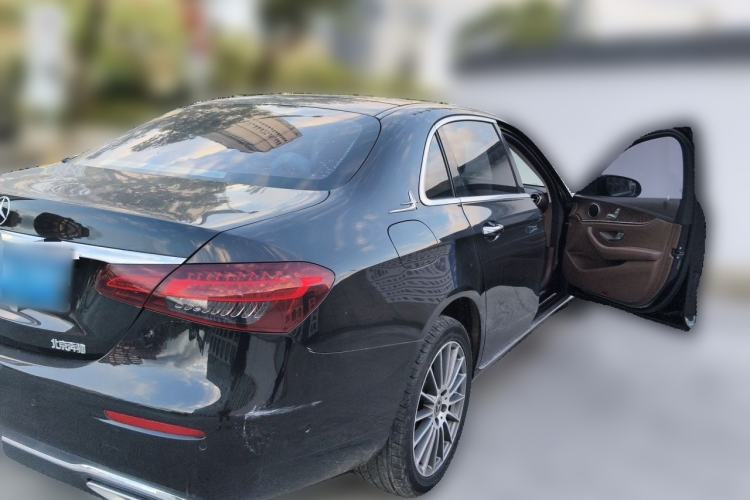 Used Mercedes-Benz E-Class 2022 E 260 L Rear Right 45 Deg