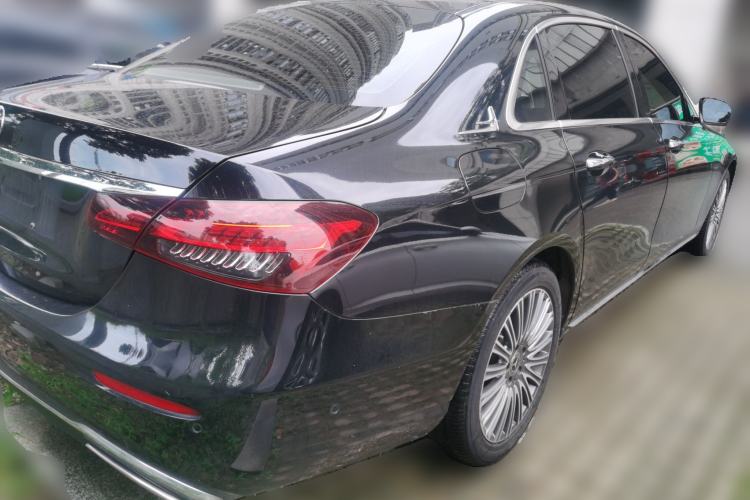 Used Mercedes-Benz E-Class 2022 Revised Version E 300 L Luxury Edition Rear Right 45 Deg