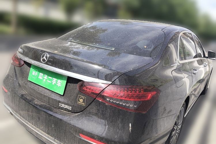 Used Mercedes-Benz E-Class 2022 Revised Version E 300 L Luxury Edition Rear Right 45 Deg
