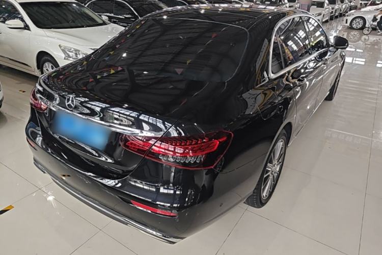 Used Mercedes-Benz E-Class 2022 Updated E 260 L Rear Right 45 Deg