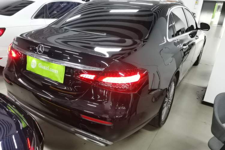 Used Mercedes-Benz E-Class 2022 Updated E 300 L Luxury Edition Rear Right 45 Deg