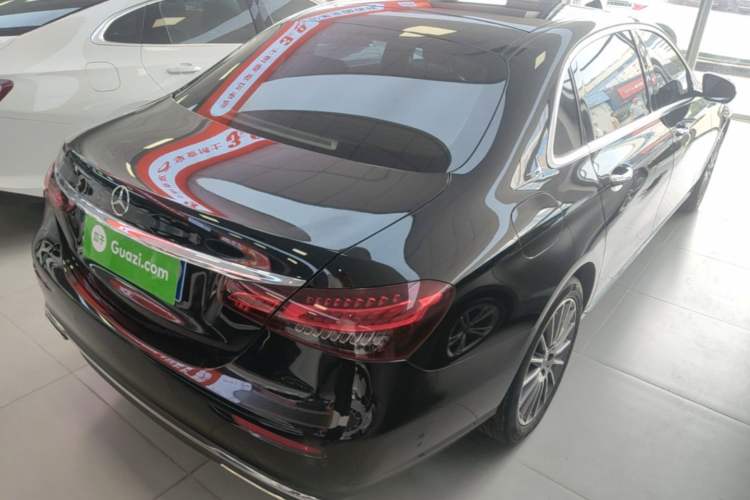 Used Mercedes-Benz E-Class 2022 Updated E 260 L Rear Right 45 Deg