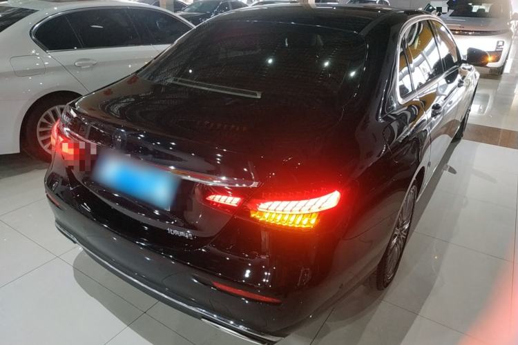 Used Mercedes-Benz E-Class 2022 Updated E 300 L Luxury Edition Rear Right 45 Deg