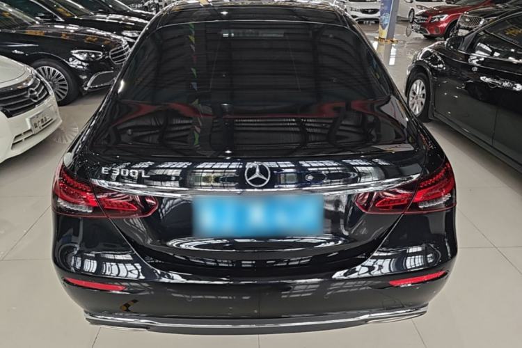 Used Mercedes-Benz E-Class 2022 Updated E 260 L Rear