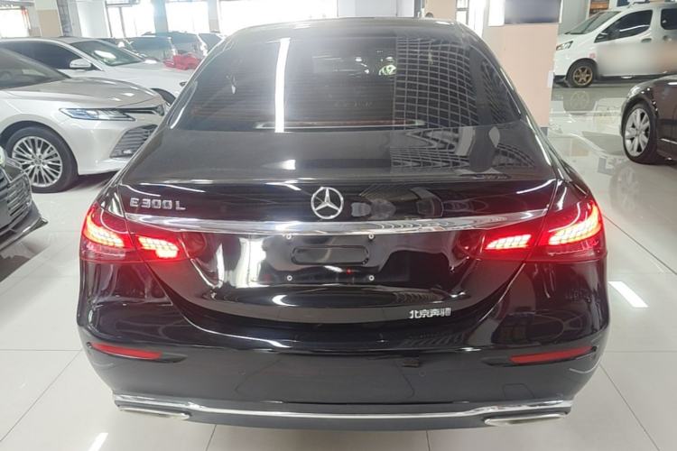 Used Mercedes-Benz E-Class 2022 Revised Version E 300 L Fashion Edition Rear