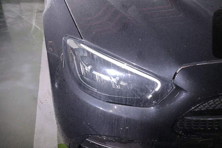 Used Mercedes-Benz E-Class 2022 E 300 L Sport Luxury Edition Right Front Headlight