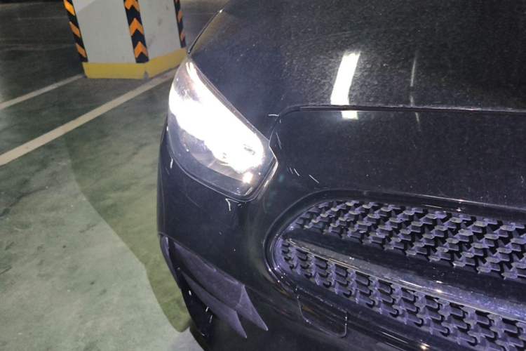Used Mercedes-Benz E-Class 2022 E 260 L Sport Edition Right Front Headlight