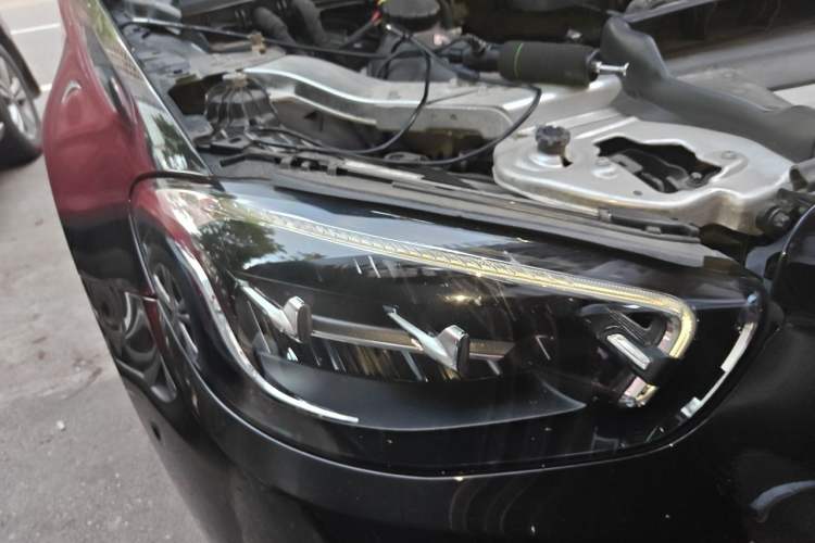 Used Mercedes-Benz E-Class 2022 E 260 L Right Front Headlight